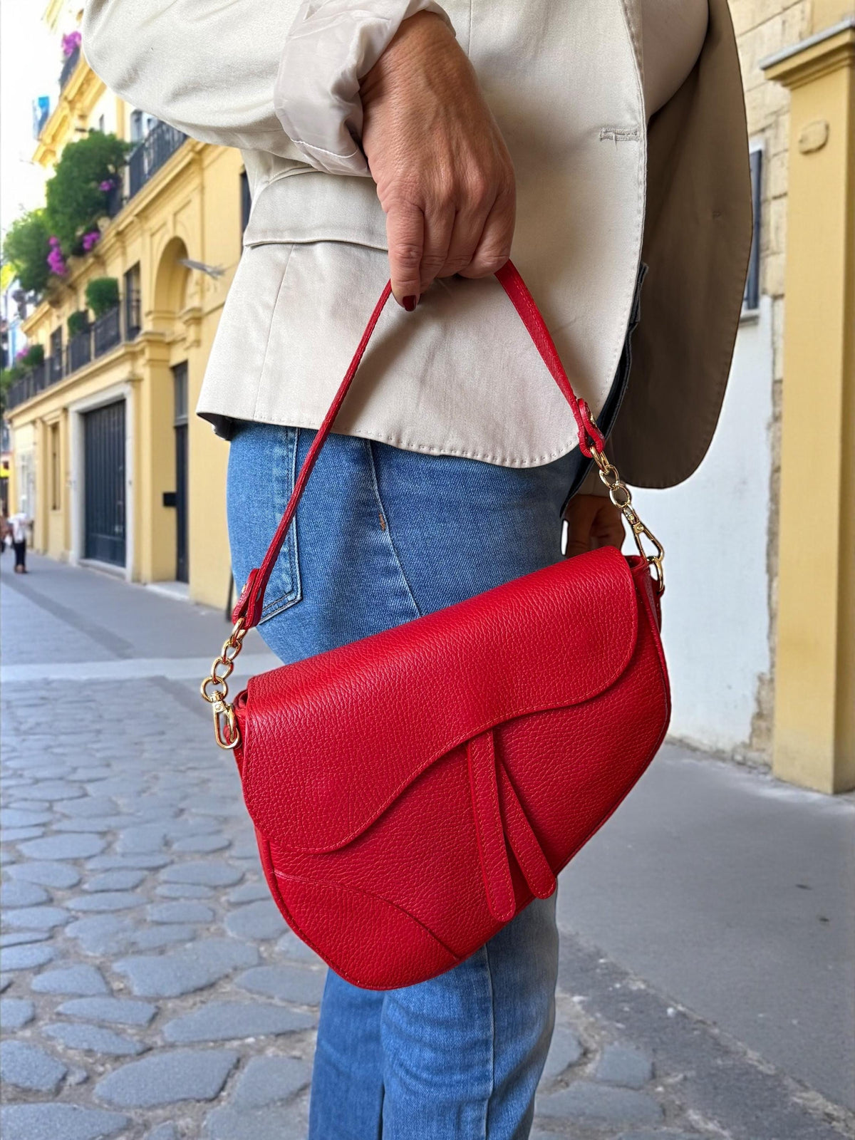 Asymmetrical Genuine Pebbled Leather Saddle Flap Bag – Quiet Luxury