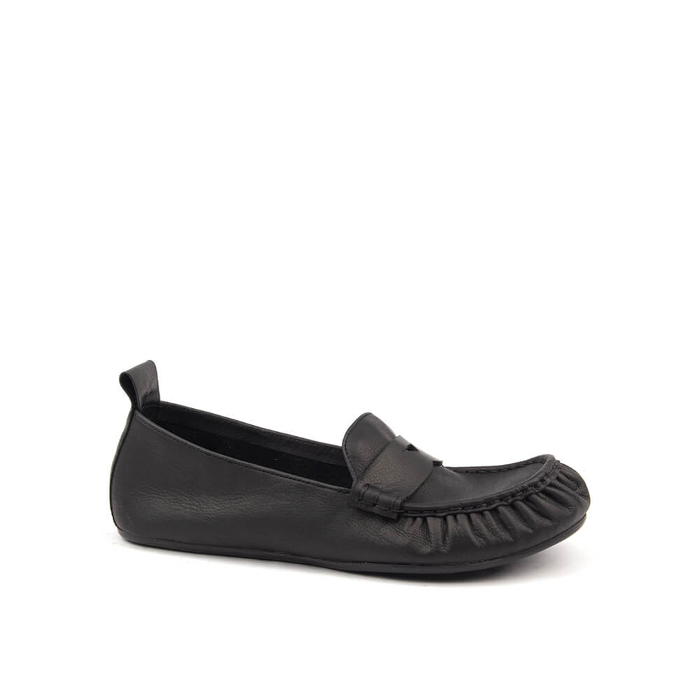 Women's Leather Penny Loafers — Soft Genuine Leather Slip-On Flat Moccasin Shoes, Comfortable Everyday Loafer Flats for Women