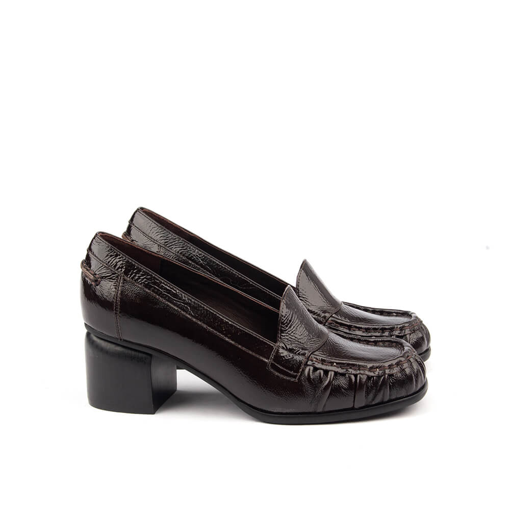 Women's Crinkled Patent Leather Block Heel Loafers with Ruched Moccasin Toe